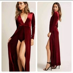 LAST CHANCE 🎉 Forever 21 Velvet Maxi Romper